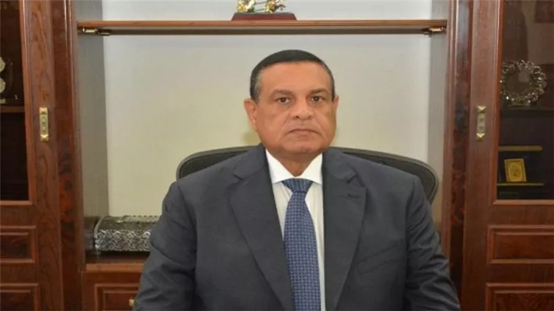 وزير التنمية المحلية يصدر أول حركة تنقلات تضم 23 قيادة محلية في عدد من المحافظات