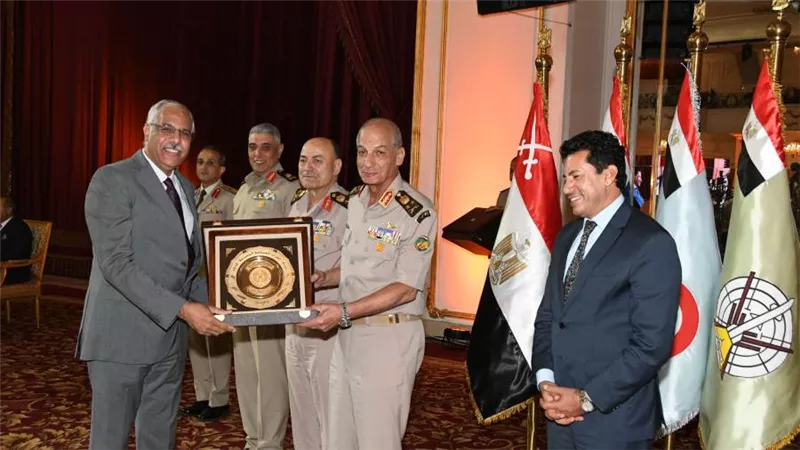 وزير الدفاع يشهد تكريم أبطال القوات المسلحة أصحاب الإنجازات الرياضية محليا ودوليا 