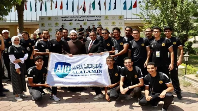 وزير التعليم العالي يتلقى تقريرًا عن مُلتقى طلاب الجامعات الأهلية والتكنولوجية بمعهد إعداد القادة (صور)