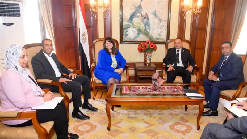 وزيرا خارجية مصر والهند يبحثان دفع العلاقات الثنائية وتعزيز آليات التشاور والتنسيق