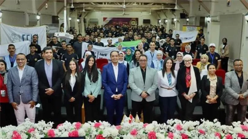صندوق مكافحة الإدمان يلتقى طلاب الجامعات الأهلية لتنمية مهاراتهم التوعوية بأضرار التعاطى