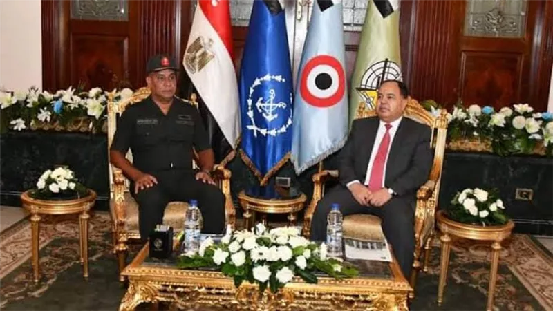 القوات المسلحة تنظم زيارة لوزير المالية بالكلية الحربية‎‎