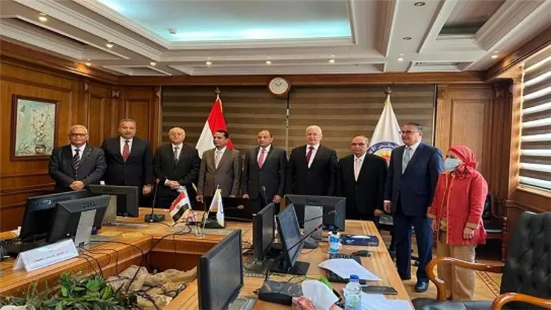 اللجنة المُختصة بترشيح رؤساء الجامعات تواصل أعمالها بمقابلة المُرشحين لمنصب رئيس جامعة الأقصر (صور)