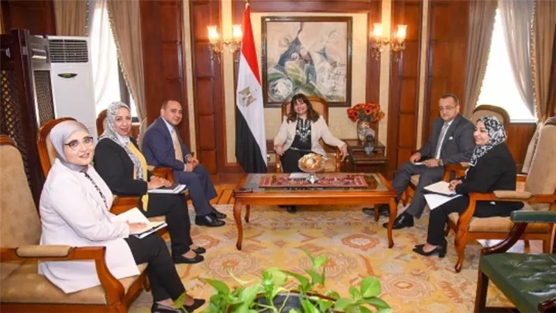 وزيرة الهجرة تستقبل سفير مصر في كينيا قبيل استلام مهام عمله (صور)
