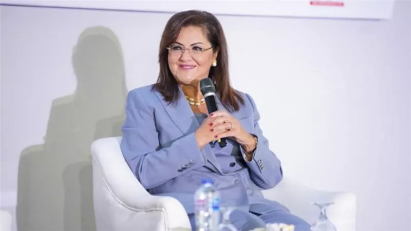 وزيرة التخطيط: القطاع الخاص شريك أساسي في عملية التنمية (صور)