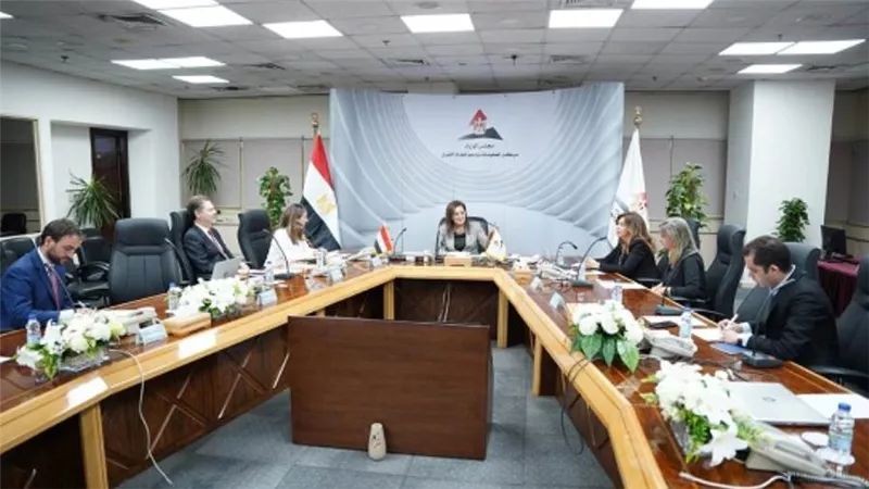 وزيرة التخطيط تناقش مع وزيرة التجارة الأسبانية الفرص الاستثمارية في مصر (صور)