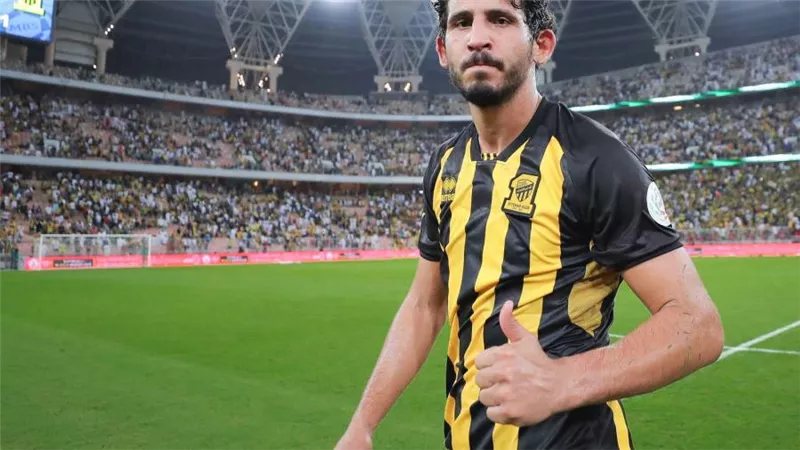 حجازي يقود تشكيل اتحاد جدة أمام الفتح في الدروي السعودي