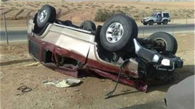 إصابة شخص في انقلاب سيارة ملاكي بطريق الواحات 