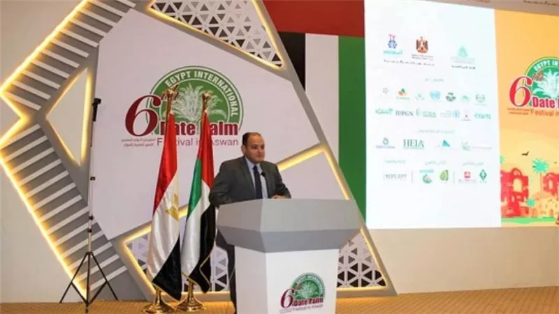 وزير التجارة يفتتح فعاليات المهرجان الدولي السادس للتمور في أسوان (صور)
