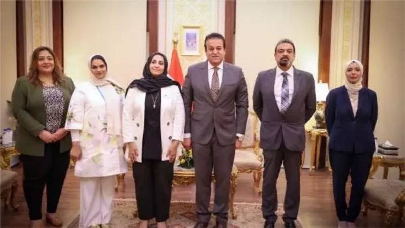 زيادة وتبادل الزيارات والبعثات الطبية بمختلف التخصصات بين مصر والبحرين
