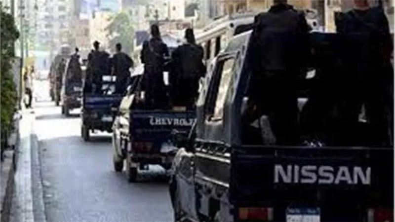 حجز 5 أشخاص لقيامهم بالحفر والتنقيب عن الآثار داخل عقار بالقاهرة