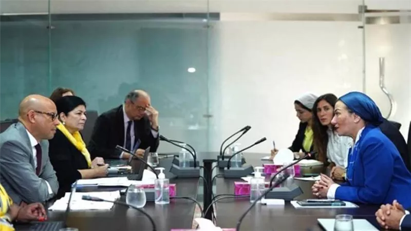 وزيرة البيئة تعقد اجتماع موسع مع السكرتير التنفيذي للأتفاقية الأطارية للأمم المتحدة لتغير المناخ لبحث آخر مستجدات الإعداد لاستضافة مؤتمر المناخ COP27