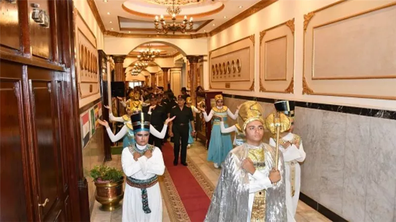 كلية القادة تحتفل باليوم الوطني لمصر ودول الدارسين الوافدين بالكلية (صور)