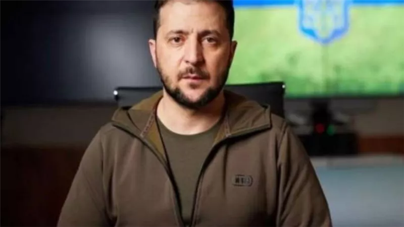 زيلينسكي يهاجم إيران ويدعو الناتو لـ قصف الكرملين