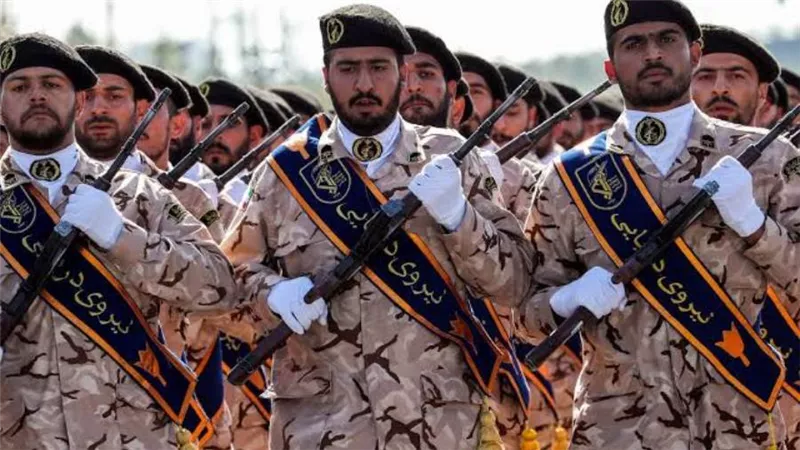 إيران.. الحرس الثوري يكشف تفاصيل مقتل اثنين من عناصره