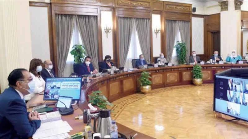 الحكومة: مصر الدولة الوحيدة في العالم تقر حزمة اجتماعية جديدة كل 3 أشهر