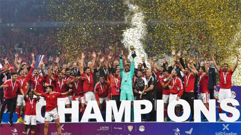 الأهلي ينتقم بفوزه 2-0 على الزمالك في كأس السوبر