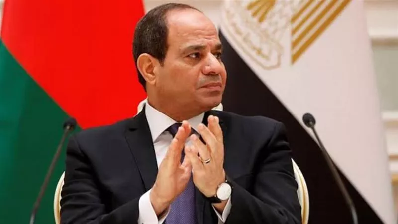 السيسي يهنئ رئيس وزراء العراق لنجاحه في نيل ثقة البرلمان وتشكيل الحكومة
