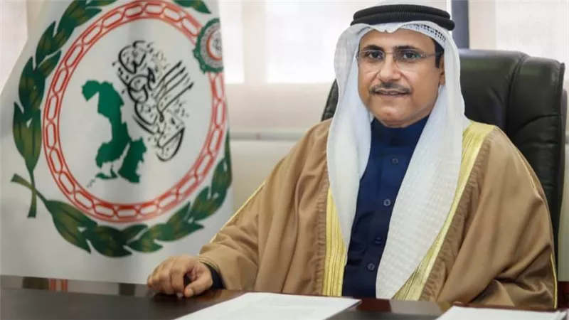رئيس البرلمان العربي يهنئ الجزائر قيادة وحكومة وبرلمانا وشعبا بمناسبة الذكرى الـ 68 للثورة 