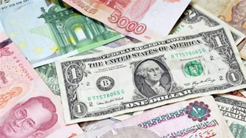 في نهاية تعاملات اليوم..الجنيه ينخفض إلى 24.3 مقابل الدولار 