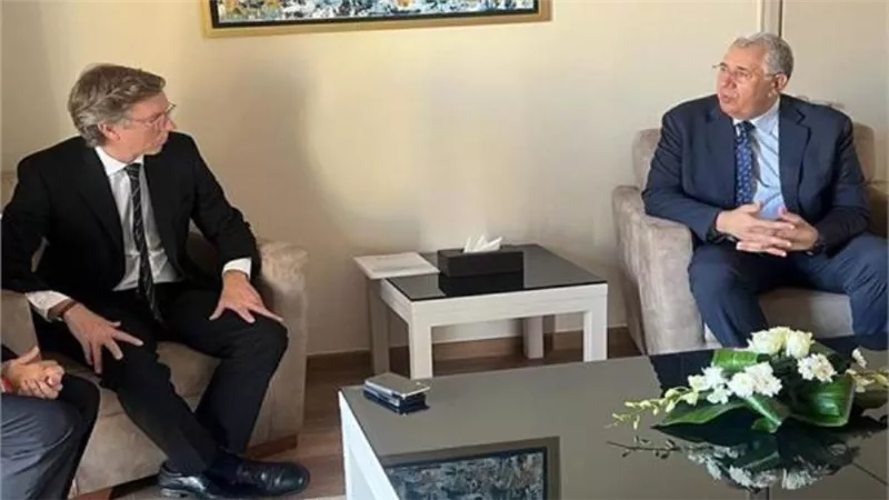 وزير الزراعة يبحث مع نظيره الأرجنتيني تكثيف التعاون المشترك 