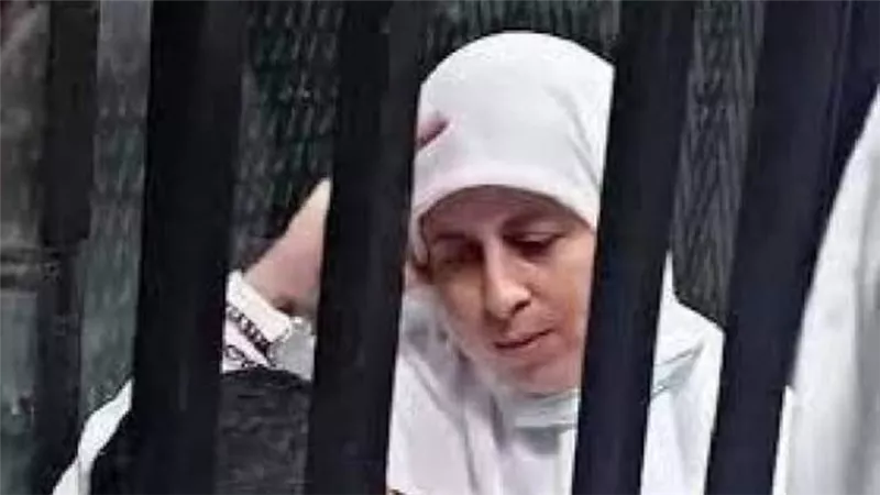 تأجيل محاكمة عائشة الشاطر و30 آخرين فى قضية تمويل الإرهاب