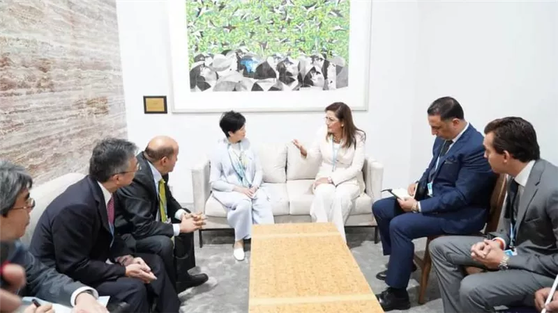 على هامش مؤتمر المناخ.. وزيرة التخطيط تلتقي محافظ مدينة طوكيو اليابانية