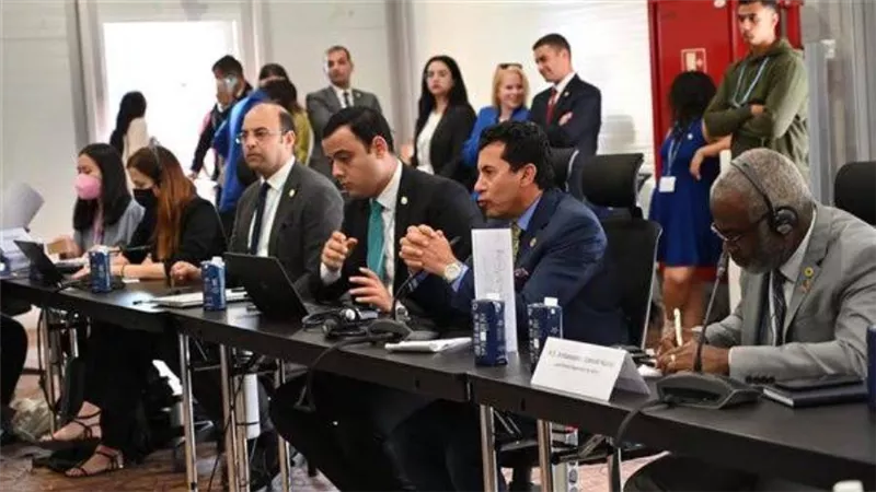 النقل: توقف جميع وسائل المواصلات العامة غداً الجمعة غير صحيح