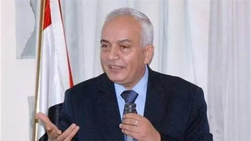 وزير التعليم يعلق على صور ارتداء الأطفال الحجاب بالمدارس