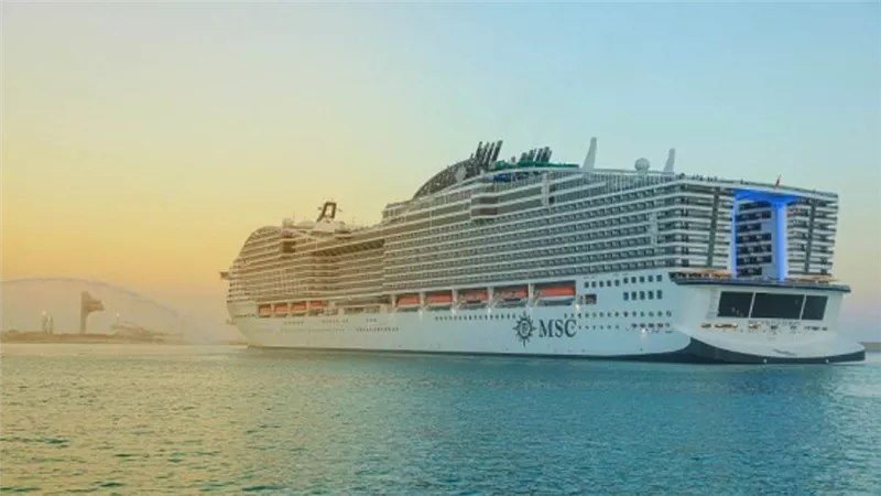 سفينة MSC World Europa السياحية تغادر ميناء السخنة إلى الإمارات 
