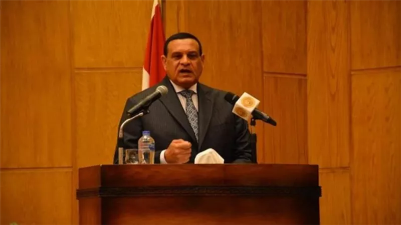 وزير التنمية المحلية يشهد فاعليات البرنامج التدريبي للمرشحين لتولى مناصب قيادية بالمحليات بمركز سقارة للتدريب (صور)