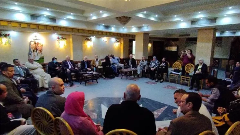 توصيات المؤتمر الأدبي لإقليم القاهرة الكبرى 