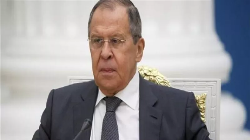 لافروف: الشعب الأوكراني يستحق العيش بسلام بجانب إخوانه السلافيين