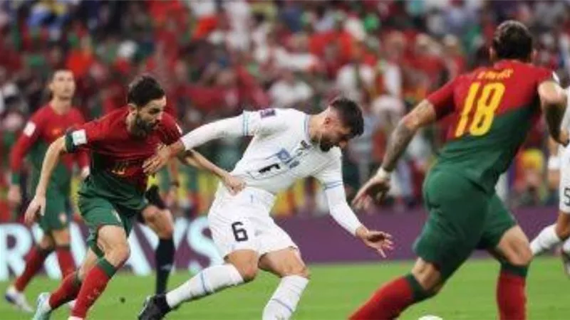 البرتغال يفوز على أوروجواي ويتأهل إلى ثمن نهائي كأس العالم