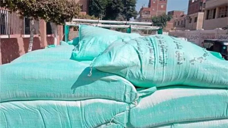 «كمين التموين» يضبط سائق استولى على 9 أطنان دقيق مدعم بالقليوبية 