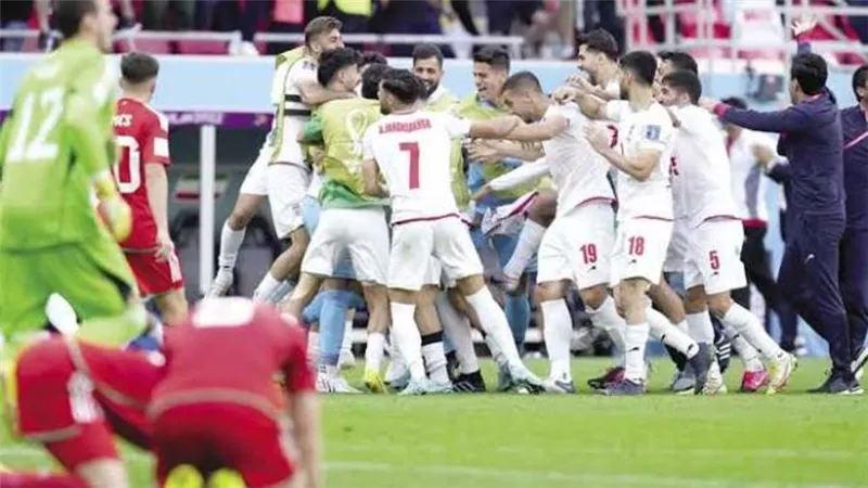 أمريكا تفوز على إيران بهدف وتتأهل لثمن نهائي كأس العالم