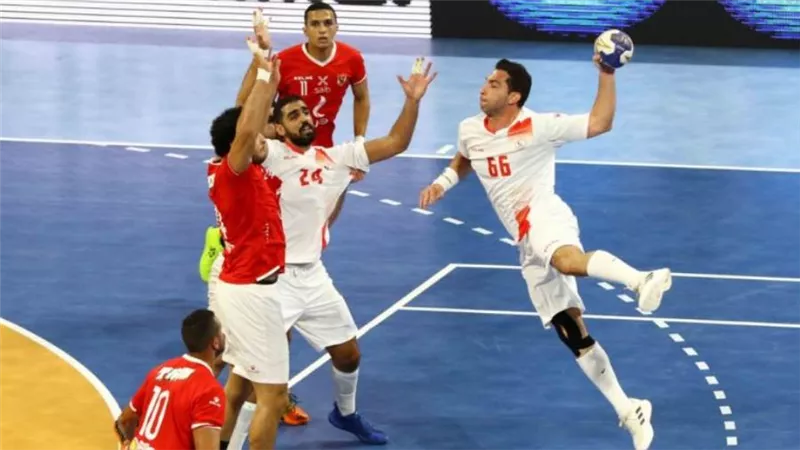 الزمالك يحسم قمة اليد بالفوز على الأهلي 20-19