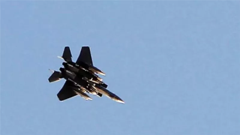 أمريكا: مقتل قياديين من داعش في غارة بـ سوريا