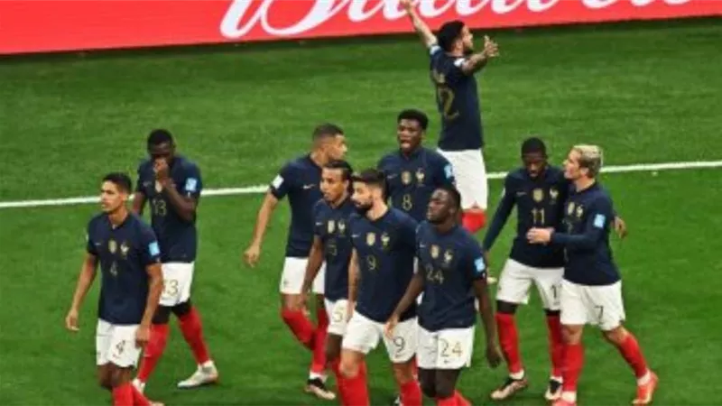 فرنسا تتقدم على المغرب 2-0 بعد 79 دقيقة 