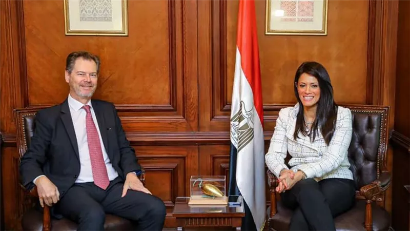 السفير الإسباني يهنئ مصر على التنظيم والاستضافة المتميزة لمؤتمر المناخ COP27  