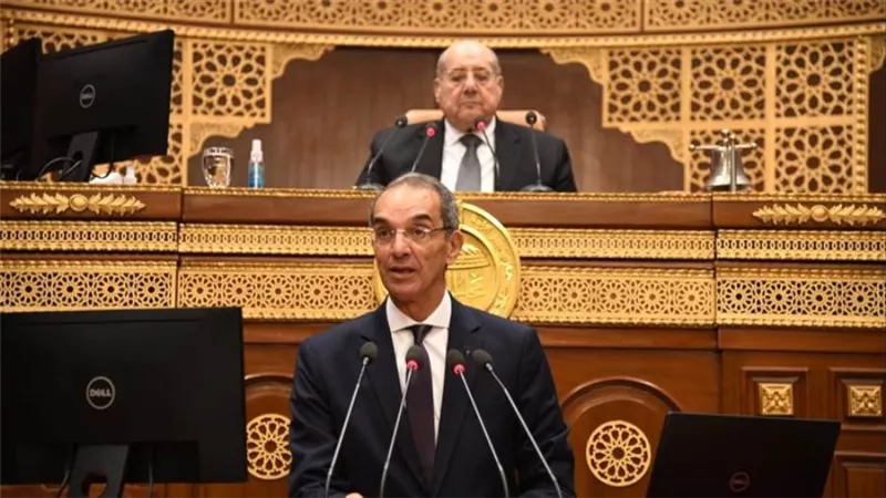 وزير الاتصالات يكشف ترتيب مصر بسرعة الإنترنت وخطة تقوية المحمول 