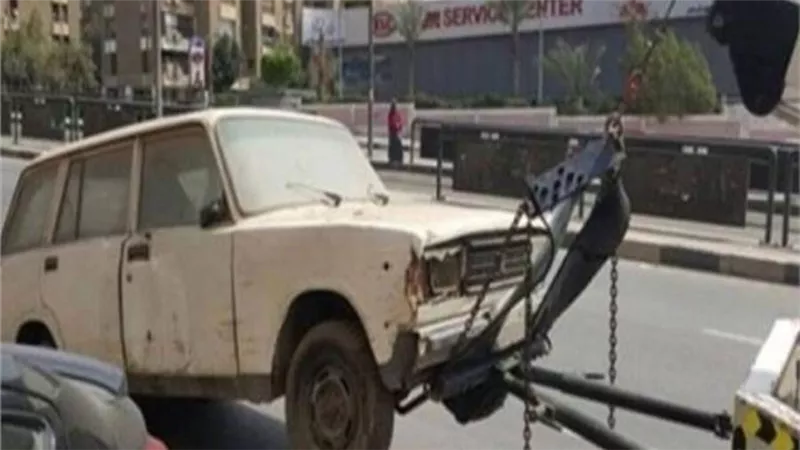 خلال 24 ساعة.. رفع 55 سيارة ودراجة نارية متهالكة بالمحافظات  