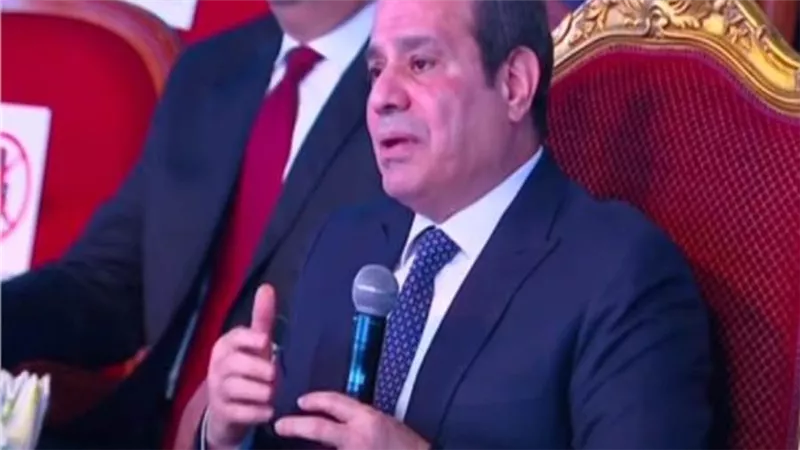 السيسي: كل شيء يمكن تحقيقه بالجهد والإصرار 
