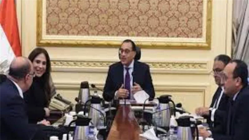 الحكومة تعلن عن وظائف في 3 وزارات