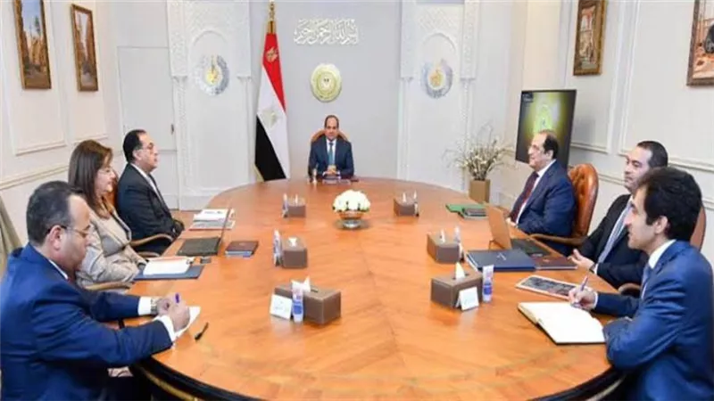 السيسي يتابع موقف تأمين التغذية الكهربائية لمشروعات استصلاح الأراضي