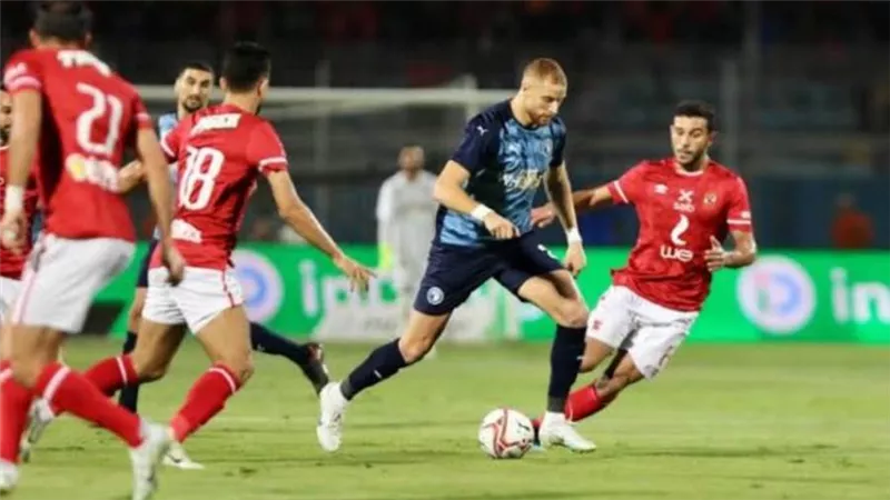 الشوط الأول.. الأهلي يتقدم 1-0 على بيراميدز بصاروخية 