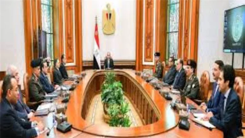 الرئيس السيسي يتابع الإستراتيجية القومية لتعمير سيناء
