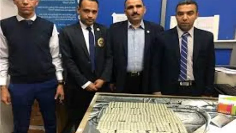 جمارك مطار الغردقة تضبط محاولة تهريب عدد من الأقراص المخدرة
