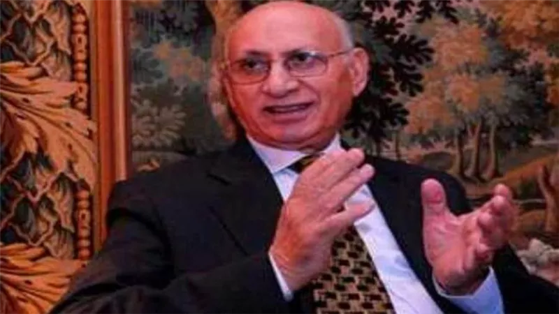 وزير التعليم العالي ينعى الدكتور محمود شريف وزير التنمية المحلية وعميد معهد الأورام الأسبق 