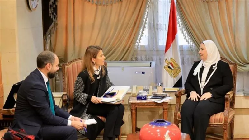 وزيرة التضامن تستقبل مدير المكتب الإقليمي للعلوم التابع لليونسكو في الدول العربية (صور)